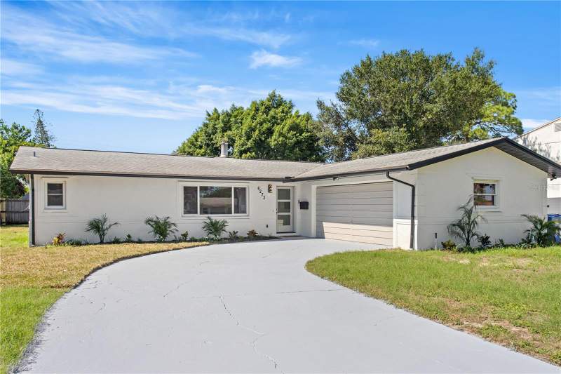 3 bedroom Single Family Residence at 6273 20th Street, College Park, St Petersburg — photo 2