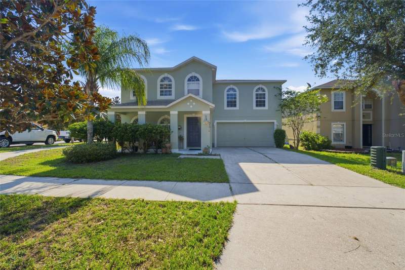 5 bedroom Single Family Residence at 516 Cadiz Drive, Groveland Marina Del Rey Ph 01, Groveland — photo 2