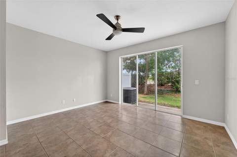5028 White Sanderling Court, Tampa FL - photo 17 of 60