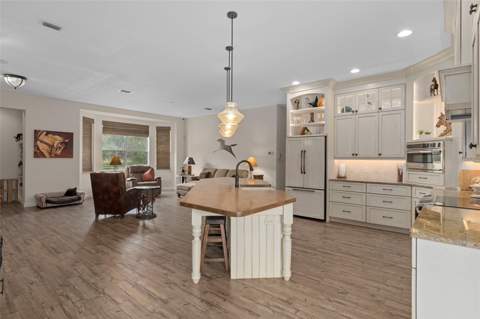 4202 N Pony Drive, Beverly Hills FL - photo 15 of 66
