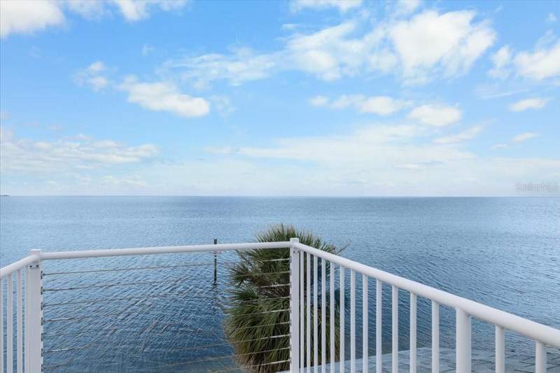 3 bedroom Single Family Residence at 3200 Gulf Winds Circle, Gulf Coast Ret, Hernando Beach — photo 4