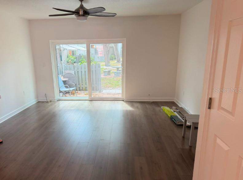 2 bedroom Townhouse at 1134 Rue Des Rois #1134, Les Chateaux Condo, St Petersburg — photo 2