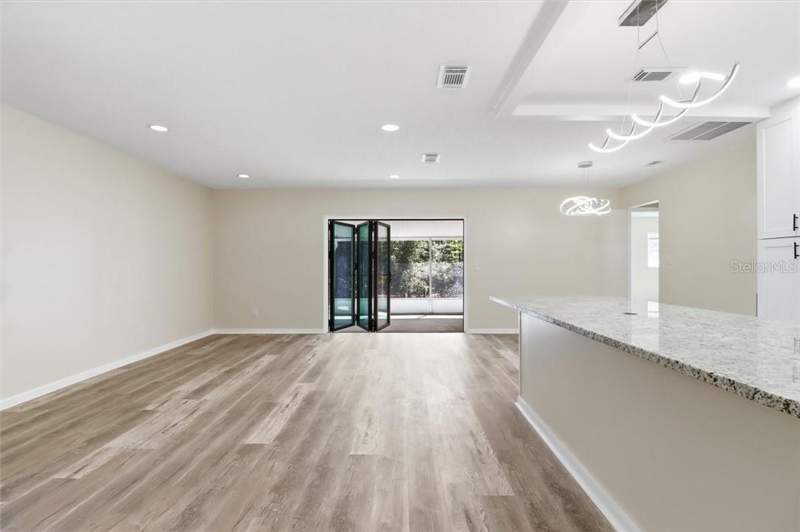 3 bedroom Single Family Residence at 700 E Stratford Road, Lecanto, Lecanto — photo 3