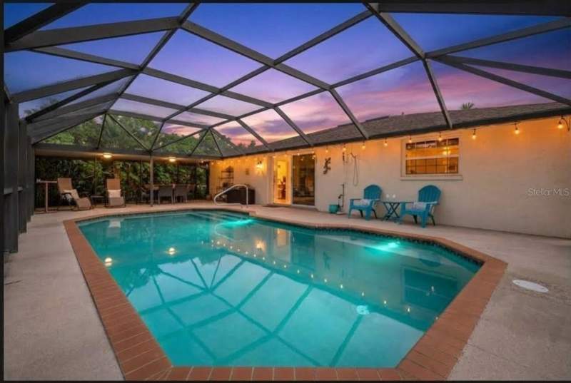 3 bedroom Single Family Residence at 4708 Alligator Drive, South Venice, Venice — photo 2