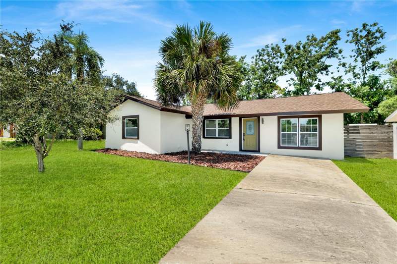 4 bedroom Single Family Residence at 2264 Winchester Drive, Winchester Park North, Dunedin — photo 2