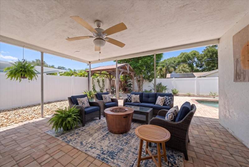 3 bedroom Single Family Residence at 10928 118th Street, Orangewood Highlands 2nd Add, Seminole — photo 4