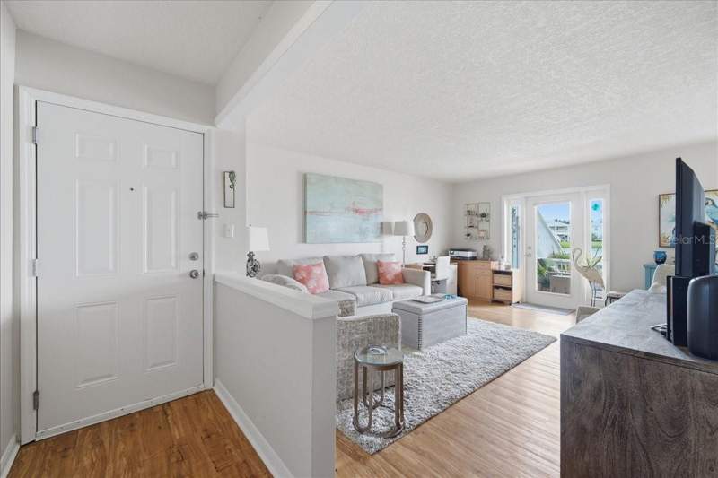 1 bedroom Condominium at 111 Seahorse Drive #B, Waterside At Coquina Key North, St Petersburg — photo 3