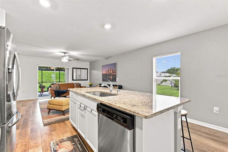 3 bedroom Single Family Residence at 5271 Cricket Road, Trilby Xing Ph 2, Brooksville — photo 2