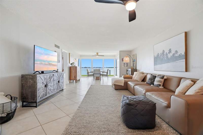 2 bedroom Condominium at 280 126th Avenue #104, Capri Isle Garden, Treasure Island — photo 3