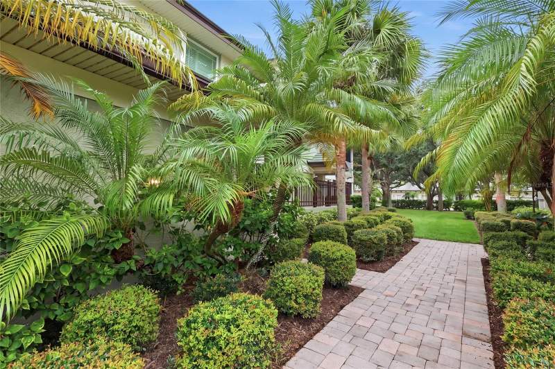 2 bedroom Condominium at 6434 Moorings Point Circle #102, The Moorings At Edgewater IV, Lakewood Ranch — photo 3