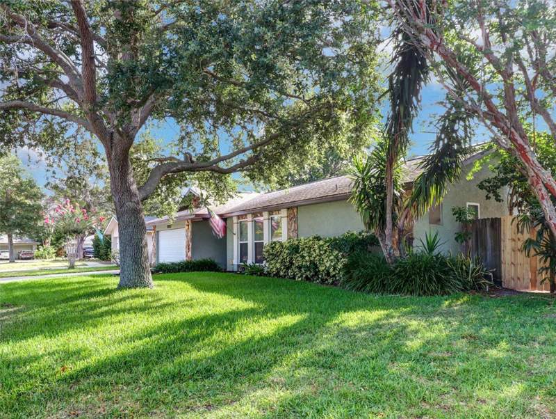 4 bedroom Single Family Residence at 2021 TODD ROAD, CEDAR HEIGHTS, CLEARWATER — photo 3