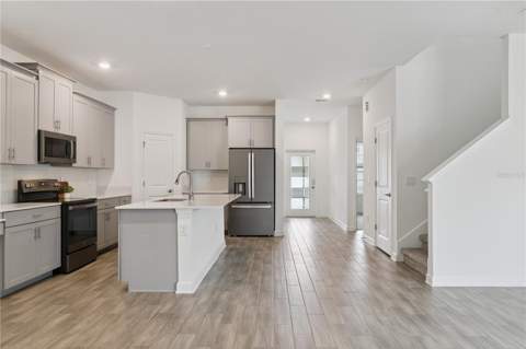 12018 Language Way, Orlando FL - photo 10 of 41