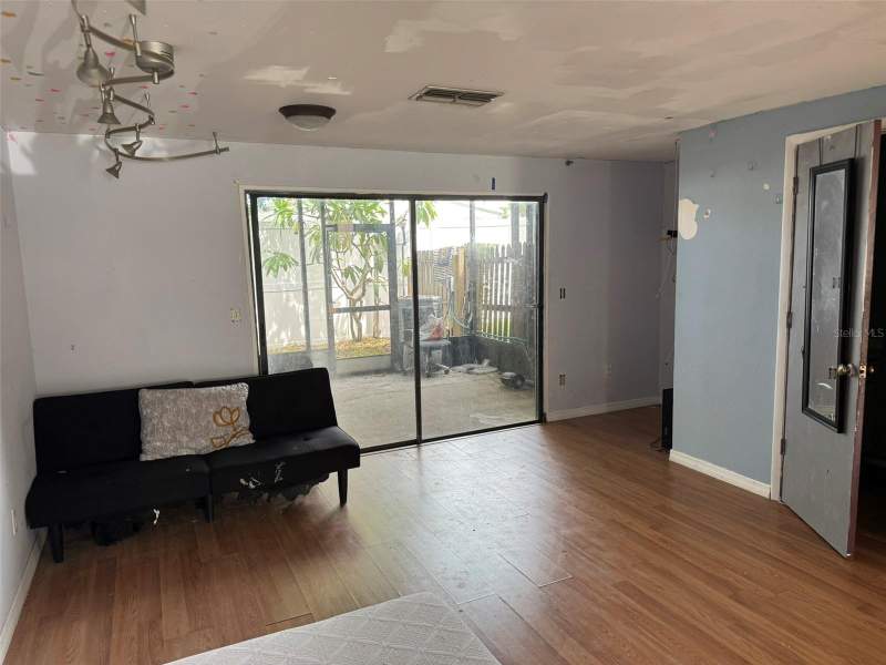 2 bedroom Townhouse at 2811 S Pines Drive #18, Tall Pines, Largo — photo 4