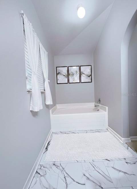 5764 Royal Hills Circle, Winter Haven FL - photo 18 of 27