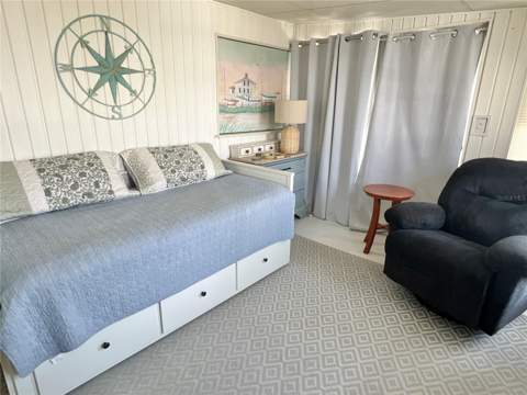 614 Mount Key Avenue #631, St Petersburg FL - photo 11 of 23