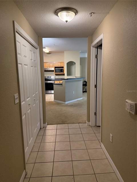 6663 Queens Borough Avenue #206, Orlando FL - photo 10 of 24