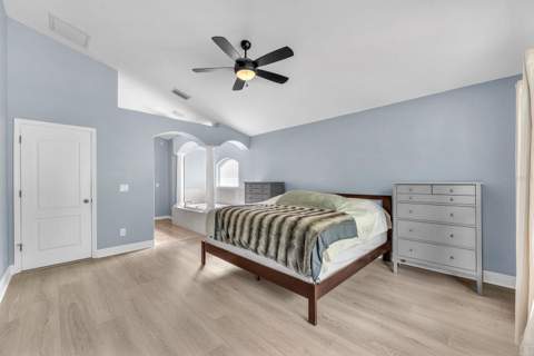 16405 Bridgewalk Drive, Lithia FL - photo 19 of 34