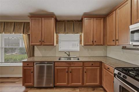 5064 Gevalia Drive, Brooksville FL - photo 18 of 52
