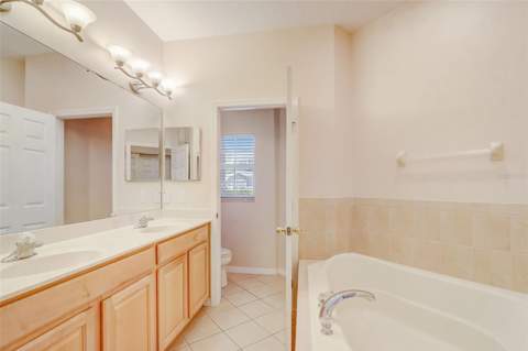 1305 Sandstone Run, Sanford FL - photo 16 of 35