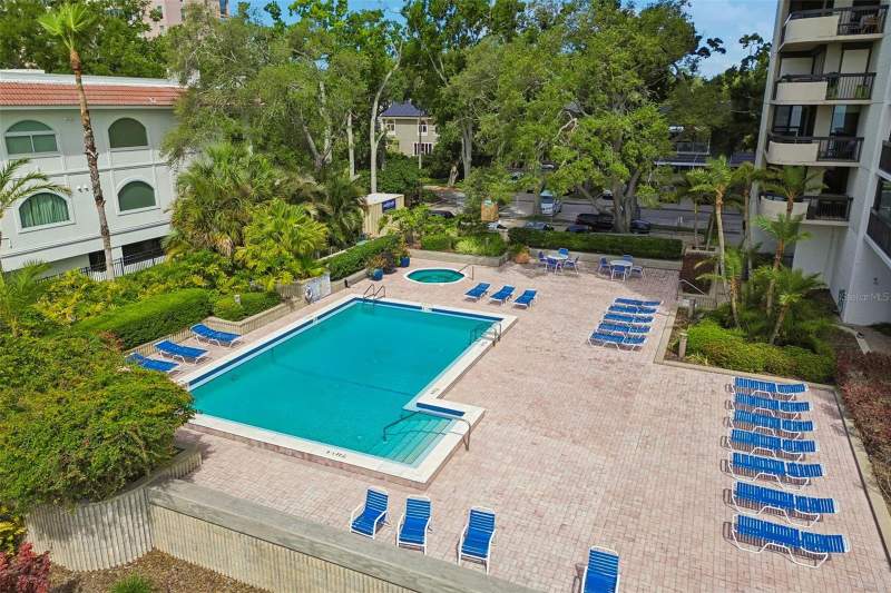 2 bedroom Condominium at 2413 Bayshore Boulevard #1904, Atrium On The Bayshore A Condo, Tampa — photo 3