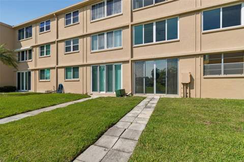 5095 Bay Street #110, St Petersburg FL - photo 17 of 34