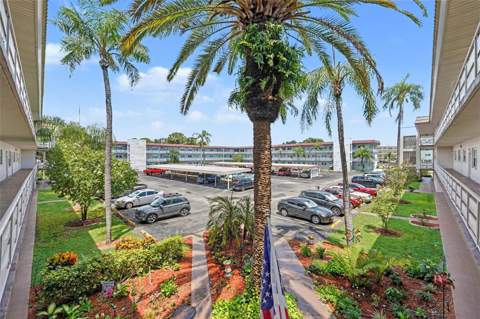 5530 80th Street #C101, St Petersburg FL - photo 22 of 27