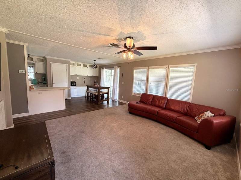 2 bedroom Manufactured Home at 17244 NW 217th Terrace, Sharden Acres 1st Add, High Springs — photo 2