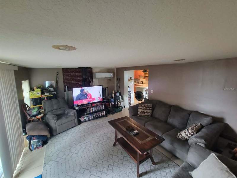 2 bedroom Single Family Residence at 8446 Waverly Road, Rio Vista Blk 26 Pt Rep, St Petersburg — photo 2