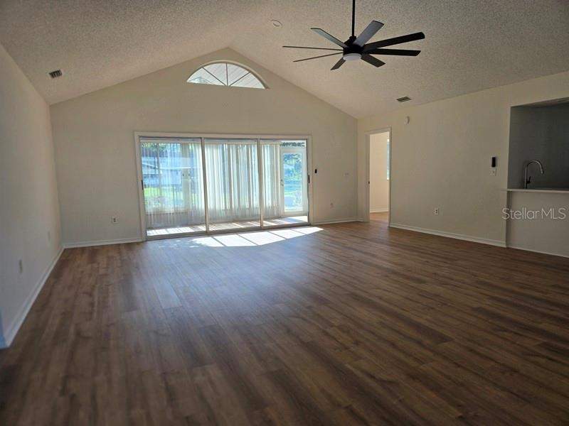 3 bedroom Single Family Residence at 11510 SW 85th Court, Oak Run Nbrhd 07, Ocala — photo 3