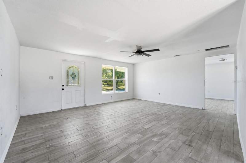 2 bedroom Single Family Residence at 4530 Cazes Avenue, Port Charlotte Sub 39, North Port — photo 4