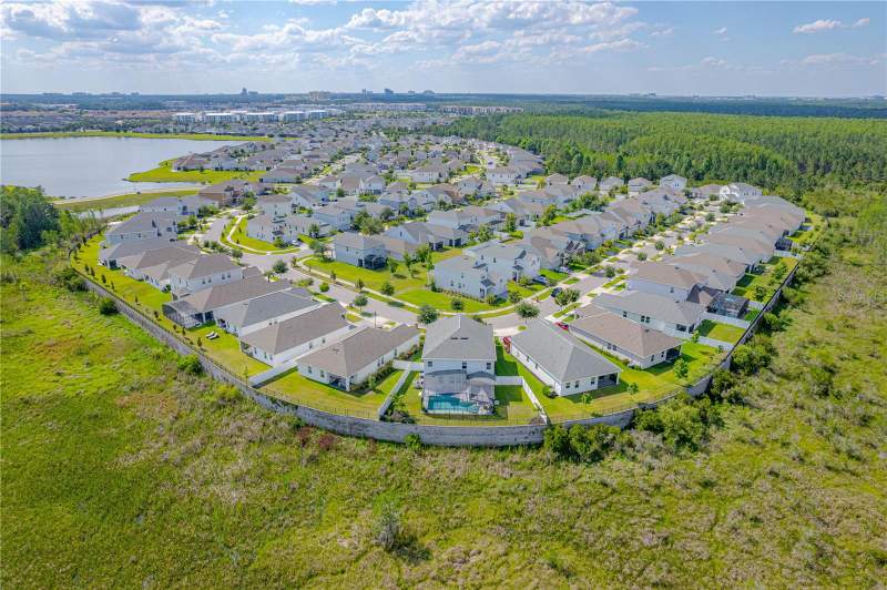 6 bedroom Single Family Residence at 3032 Prelude Lane, Storey Lake Ph I-3B, Kissimmee — photo 5