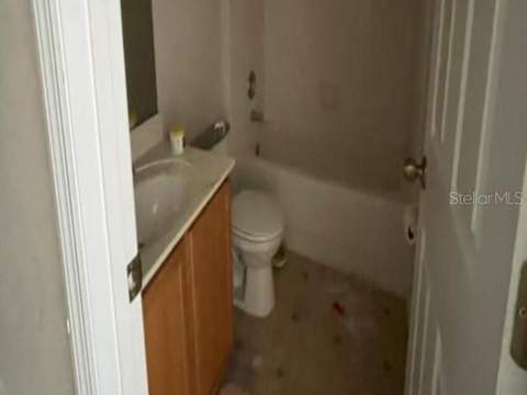 4031 Long Branch Lane, Apopka FL - photo 11 of 13