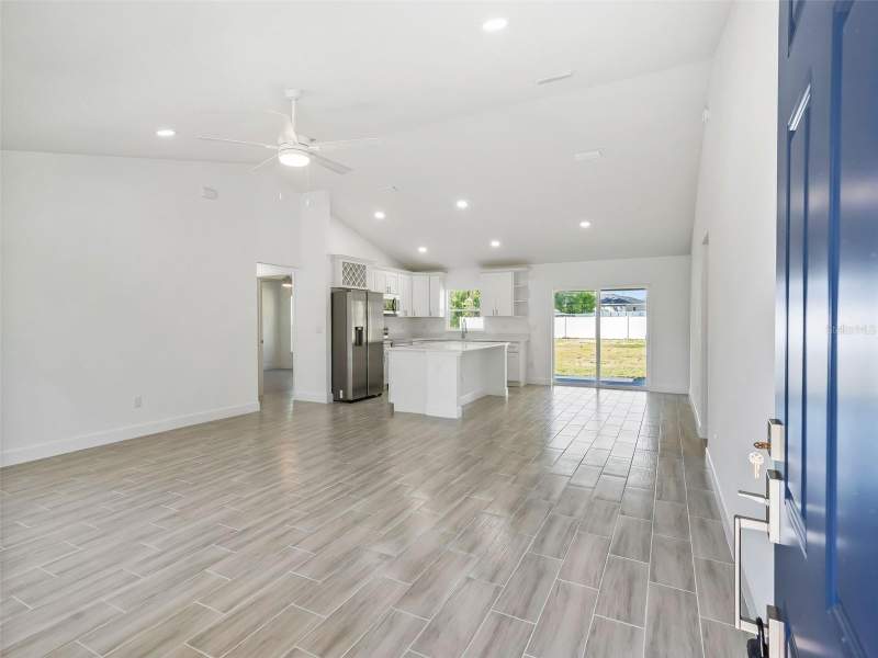 3 bedroom Single Family Residence at 4994 SW 166th Loop, Marion Oaks Un 06, Ocala — photo 4