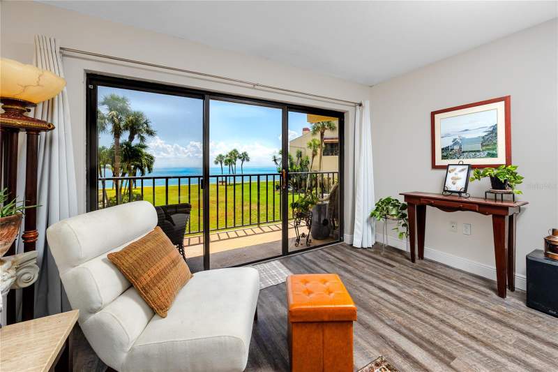 2 bedroom Condominium at 7530 Sunshine Skyway Lane #115, Seapointe Terrace Condo, St Petersburg — photo 4