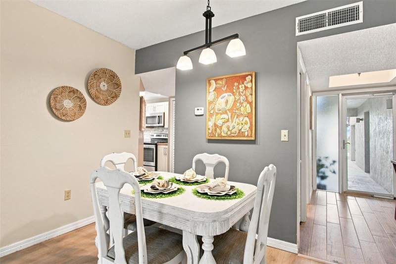 1 bedroom Condominium at 4701 Duhme Road #1D, Thornberry Ponds Condo, Madeira Beach — photo 4