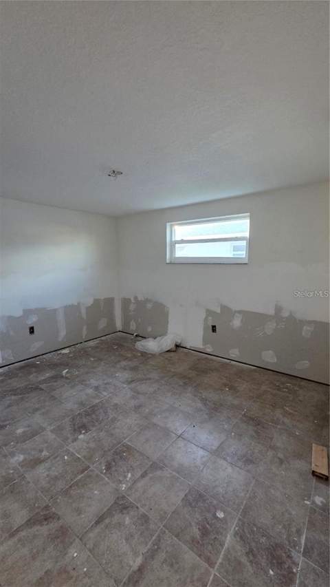 4020 Headsail Drive, New Port Richey FL - photo 20 of 33