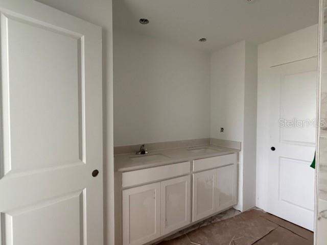 3 bedroom Townhouse at 4965 Loyalty Drive, Whaley Grove, St Cloud — photo 5