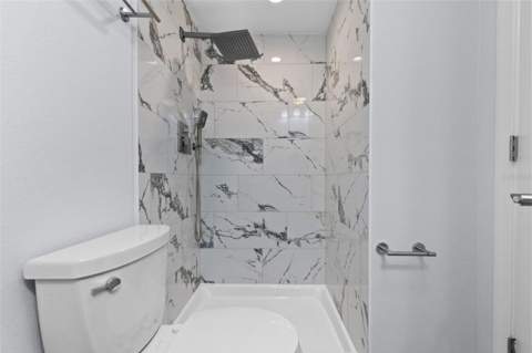 4895 Bay Street #102, St Petersburg FL - photo 17 of 53