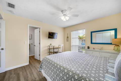 260 Medallion Boulevard #F, Madeira Beach FL - photo 16 of 30