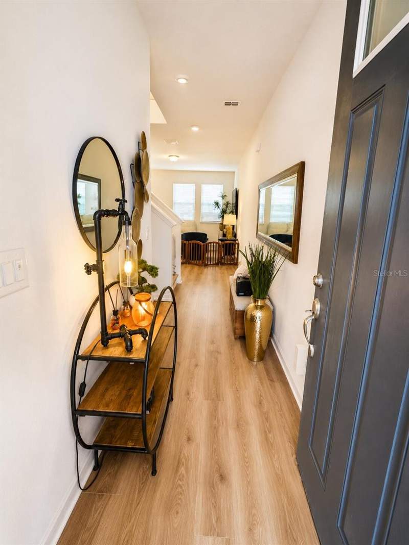 3 bedroom Half Duplex at 15613 Willow Arbor Circle, Arbors/Mdw Woods, Orlando — photo 4