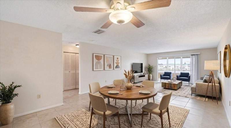 2 bedroom Condominium at 5925 Shore Boulevard #302, Town Shores Of Gulfport, Gulfport — photo 2