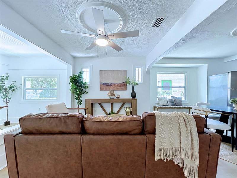 3 bedroom Single Family Residence at 1835 24th Street, Minnesota Court Rev, St Petersburg — photo 5