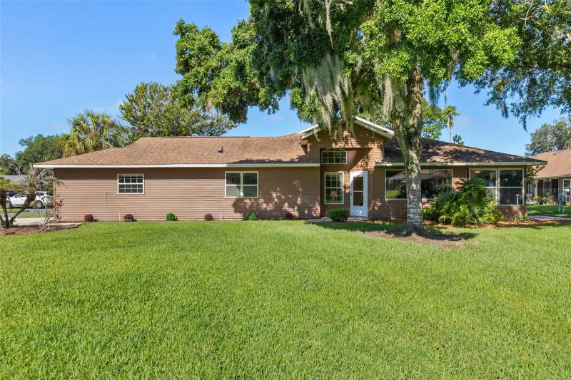 5536 ROSEWALL CIRCLE home for sale in Highland Lakes