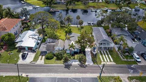 6202 River Road, New Port Richey FL - photo 9 of 52