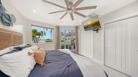 771 John Ringling Boulevard #5, Sarasota FL - photo 17 of 39