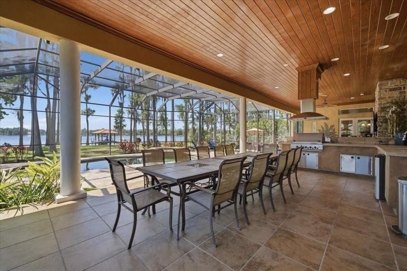 5 bedroom Single Family Residence at 18258 Wayne Road, Keystone Lake View Park, Odessa — photo 3