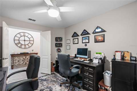 5350 War Admiral Drive, Wesley Chapel FL - photo 7 of 43