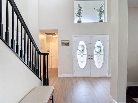 18109 Kara Court, Tampa FL - photo 13 of 99