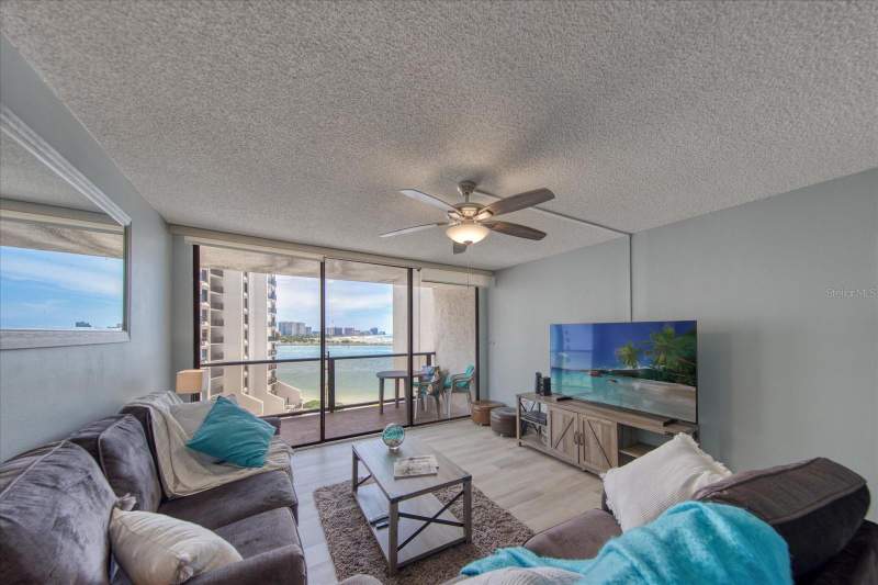 2 bedroom Condominium at 440 S Gulfview Boulevard #701, 440 West Condo, Clearwater Beach — photo 5