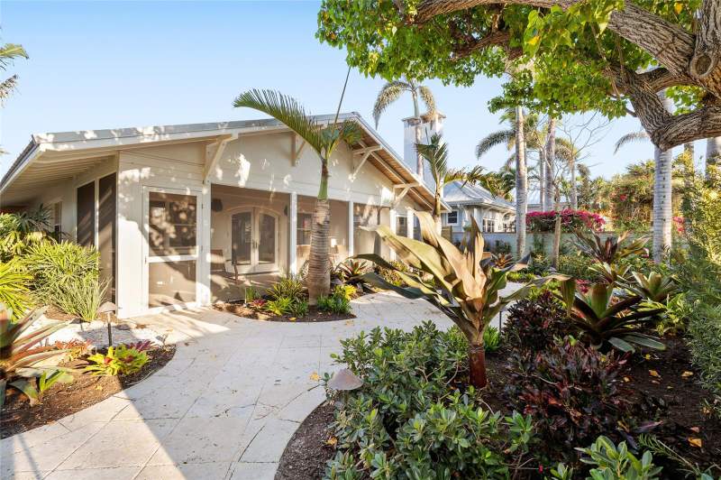 3 bedroom Single Family Residence at 350 Gilchrist Avenue, Boca Grande, Boca Grande — photo 3